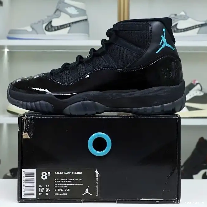 RETRO 11 GAMMA AIR Kimikick BLUE JORDAN 0709